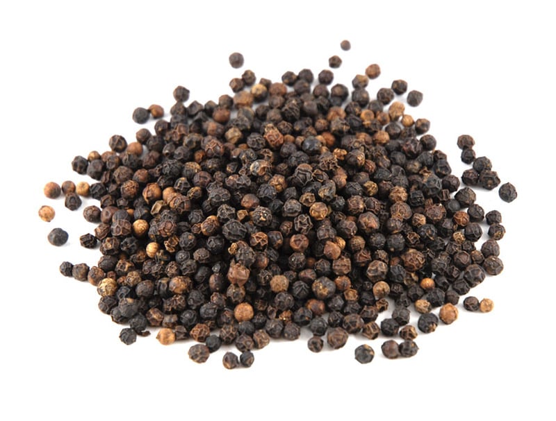 //medcansupport.co.uk/wp-content/uploads/2020/04/peppercorns-black-lampong-1.jpg